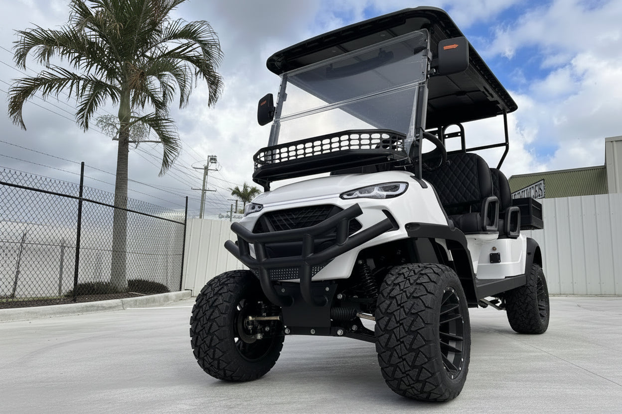 JSH0709 four-seat utility buggy showing its rear tray