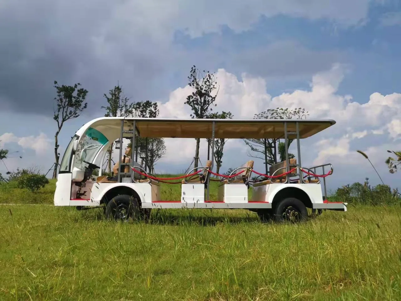 Electric Shuttle Buses