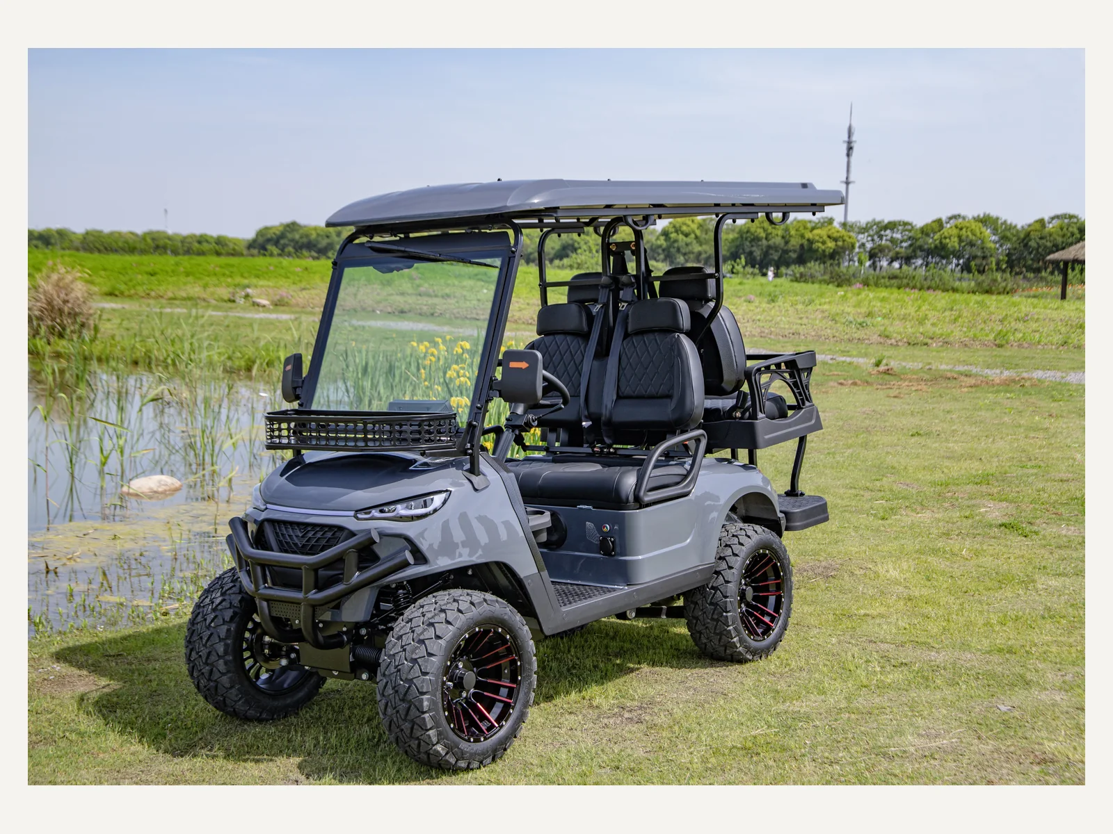 JSH0602 2+2 hunting buggy grey front three-quarter view